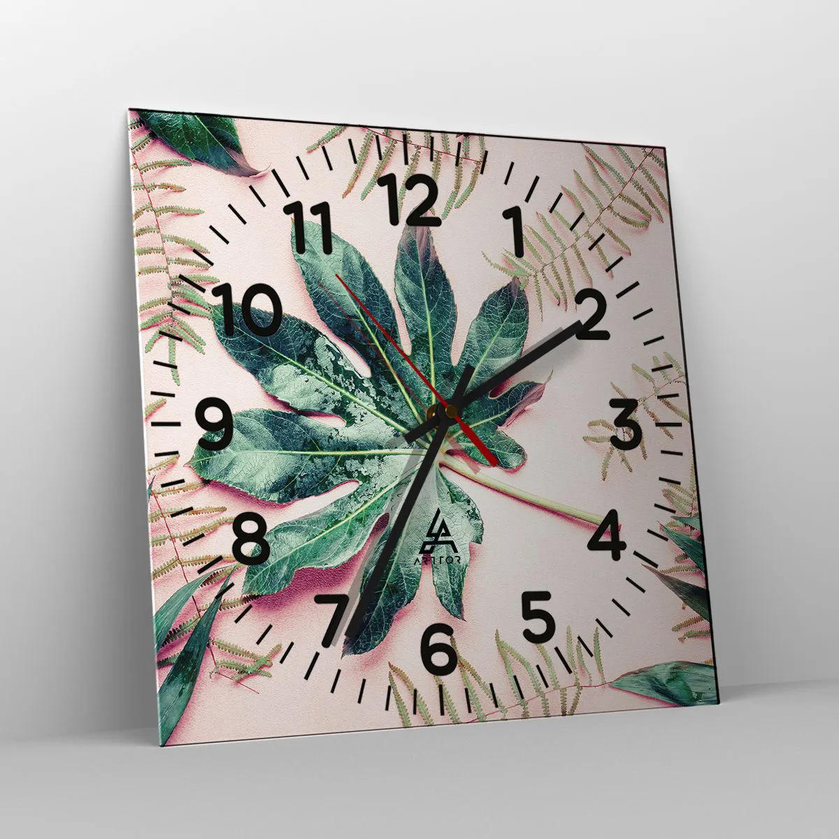 Relógio de parede - Relógio em vidro - Estudo do verde em um fundo rosa - 30x30 cm