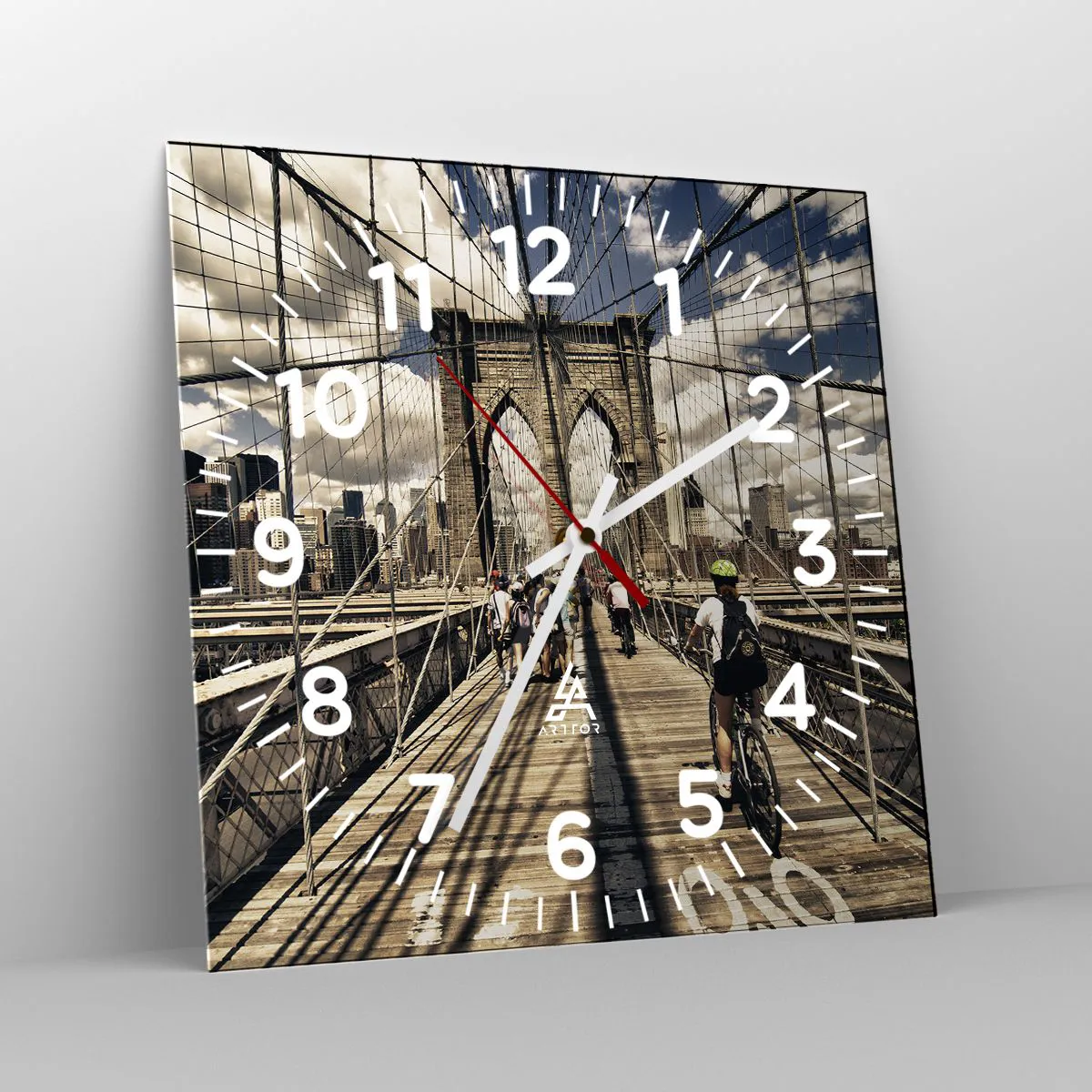 Wanduhr - Glasuhr - Direkt ins Herz der Stadt - 40x40 cm