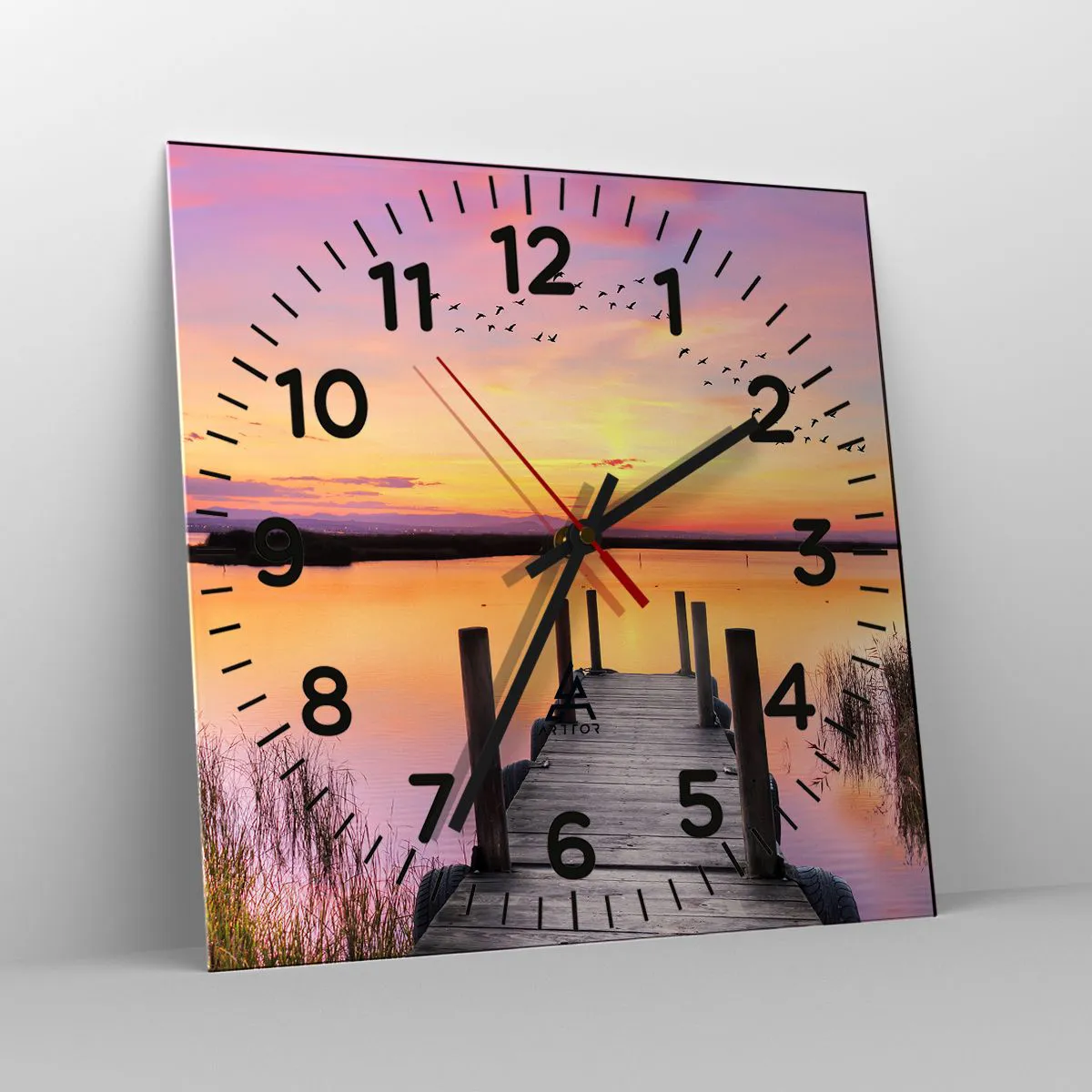 Vægur, Uret - Violet stille daggry - 40x40 cm