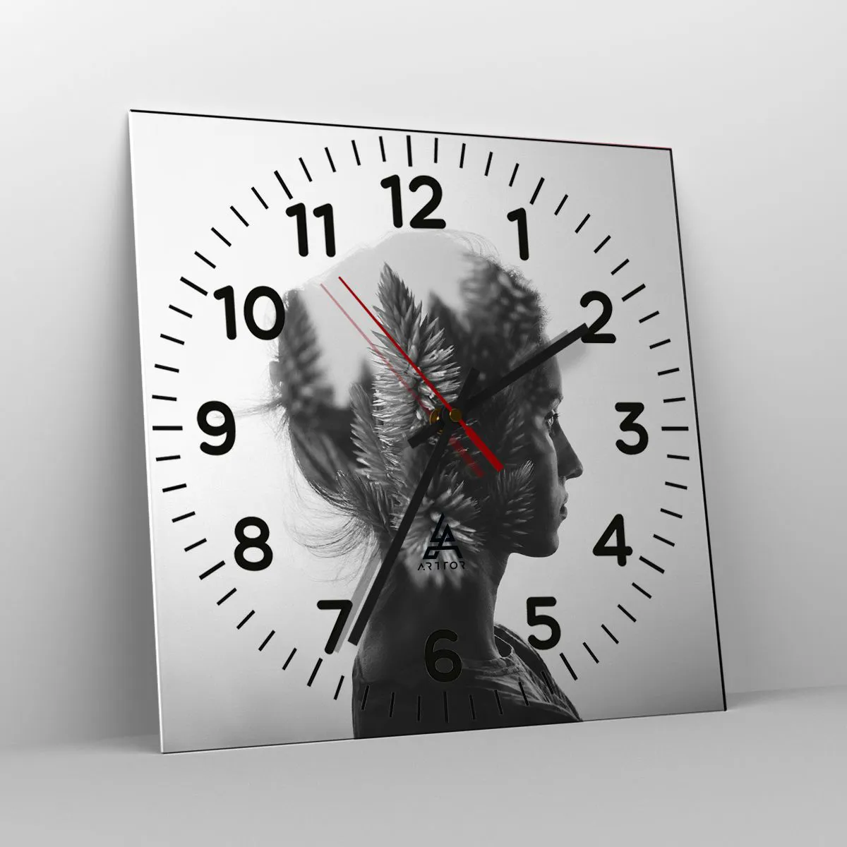 Ceas de perete - Ceas pe sticlă - Doamna din pădurea de pini - 40x40 cm