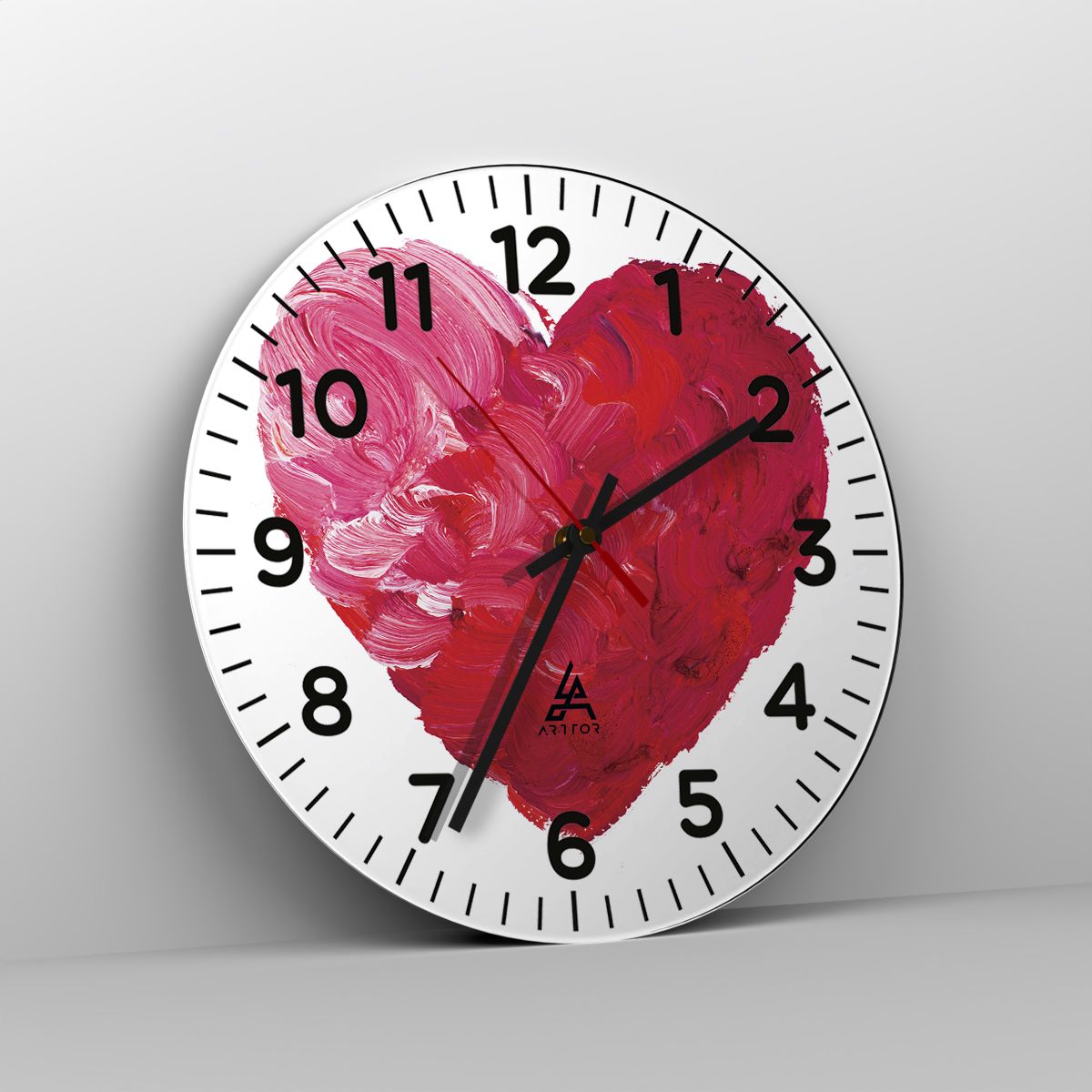 Orologio da parete Arttor - All you need is love - Quadrante con numeri,  Forma: Cerchio - 30x30 cm - Astrazione, Cuore Rosso, Simbolo Dell'Amore