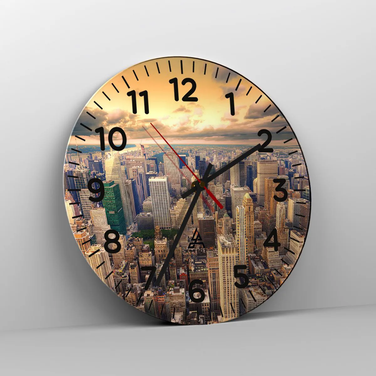 Nástenné hodiny - Pozlátené Metropolis - 40x40 cm