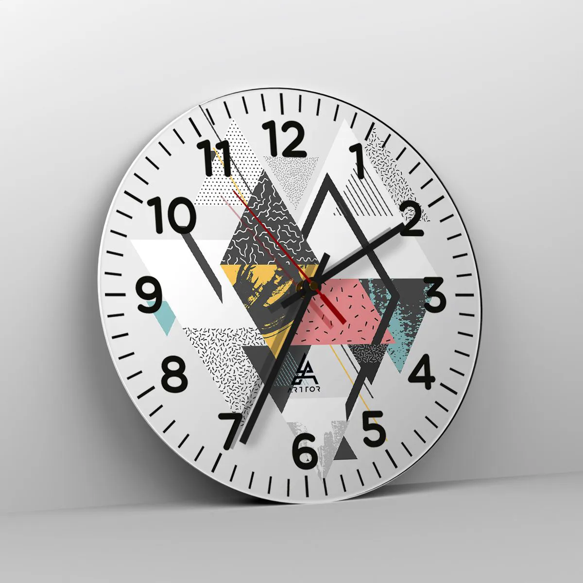 Relógio de parede - Relógio em vidro - Variações do triângulo e losango - 40x40 cm