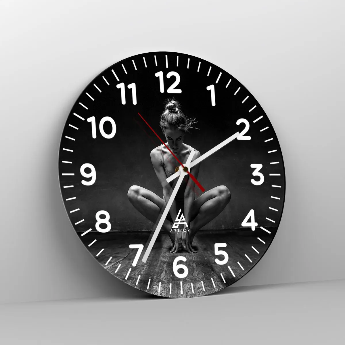 Ceas de perete - Ceas pe sticlă - Energie de dans concentrată - 40x40 cm