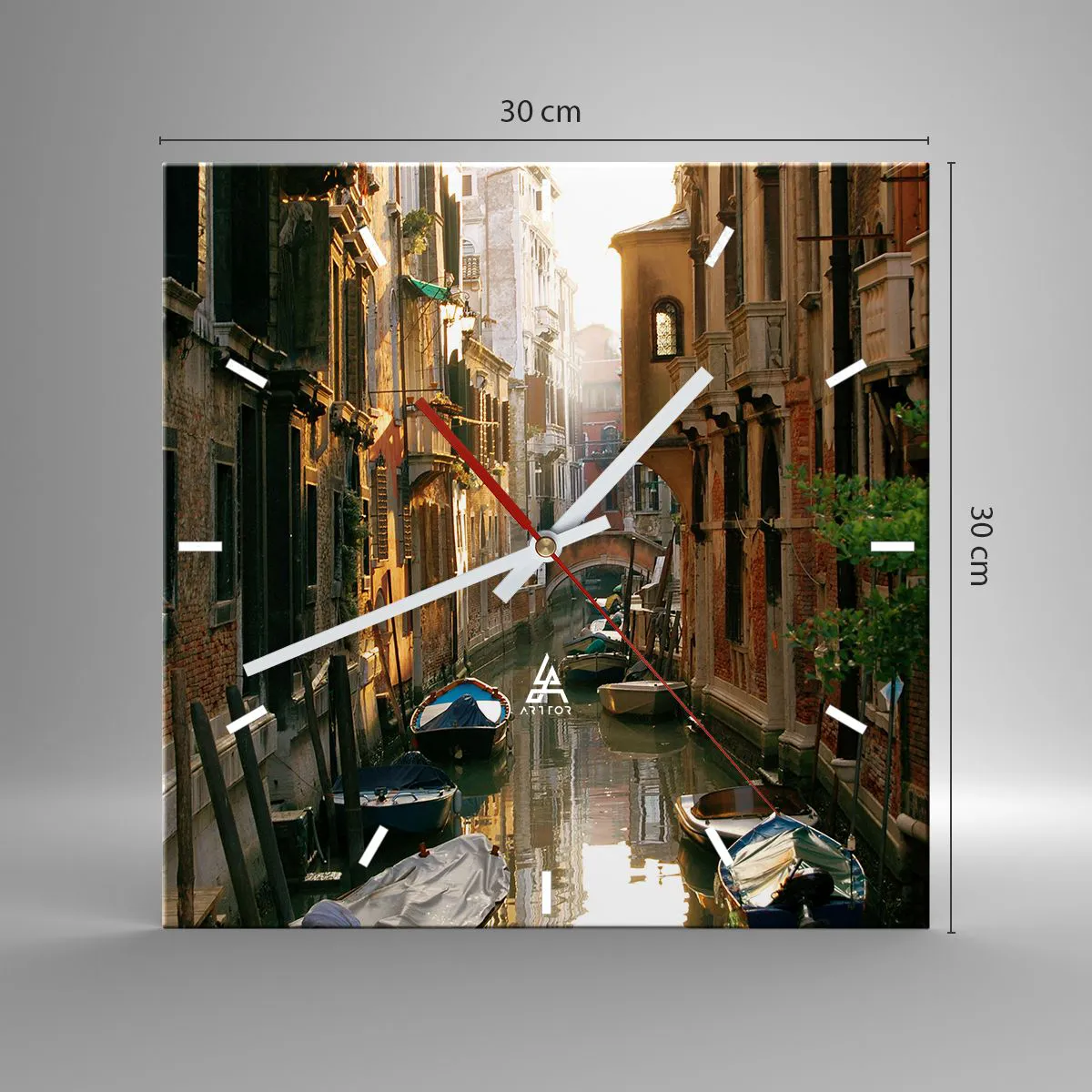 Relógio de parede - Relógio em vidro - Em um beco veneziano - 30x30 cm
