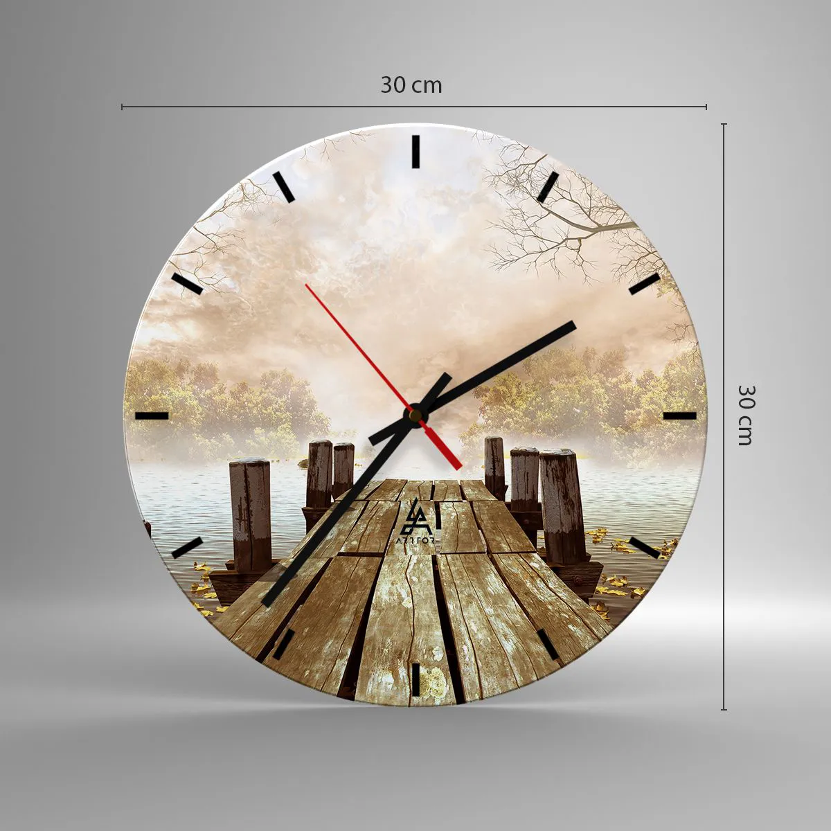 Wanduhr - Glasuhr - Ein Holzsteg an einem See, umgeben von Nebel und Bäumen - 30x30cm - Die milde Traurigkeit des Herbstes - Moderne Wanddekoration für Wohnzimmer, Küche und Schlafzimmer ARTTOR