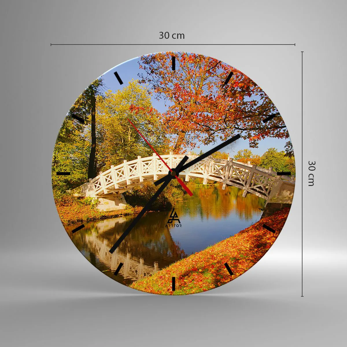 Wanduhr - Glasuhr - Eine weiße Brücke über einen Fluss, umgeben von Herbstbäumen - 30x30cm - Auf der weißen Seufzerbrücke - Moderne Wanddekoration für Wohnzimmer, Küche und Schlafzimmer ARTTOR