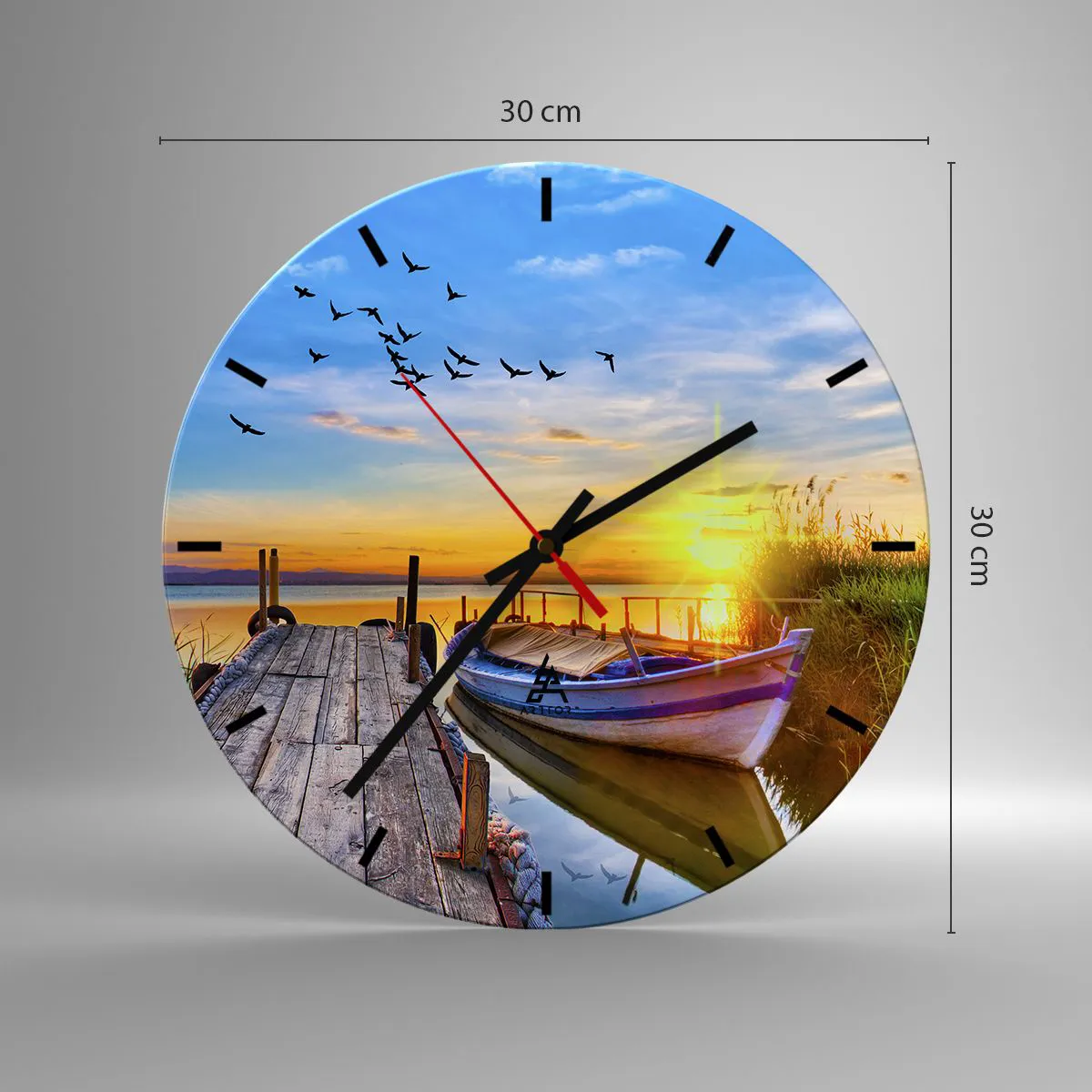 Relógio de parede - Relógio em vidro - Um barco no cais com o pôr do sol como pano de fundo - 30x30cm - Adeus, até amanhã - Decoração de parede moderna para a sala de estar, cozinha e quarto ARTTOR
