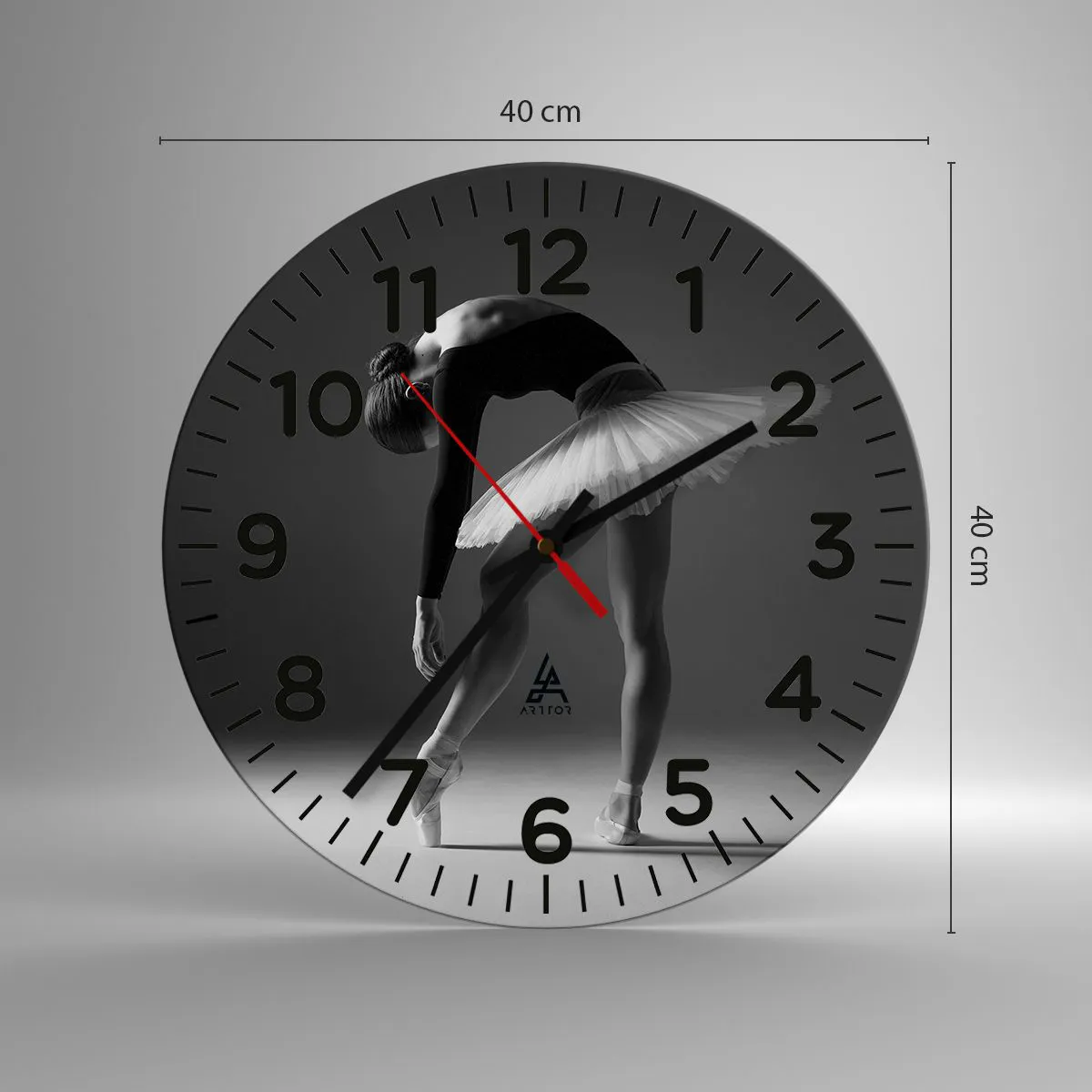 Vægur, Uret - Bella balerina - 40x40 cm