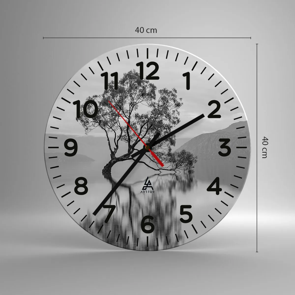 Zegar ścienny - Jest taki kraj - 40x40 cm