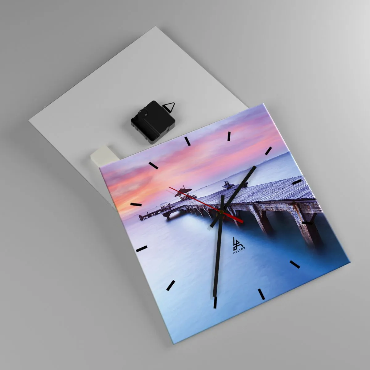 Reloj de pared - Reloj de vidrio - Muelle de madera que conduce al agua durante la puesta de sol. - 30x30cm - Un mar de calma hasta el horizonte - Decoración de pared moderna para salón y dormitorio ARTTOR