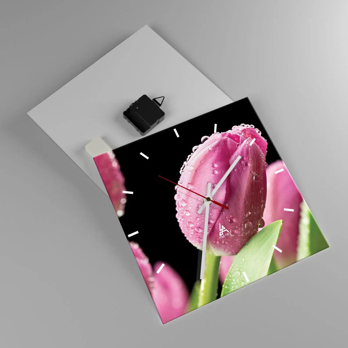 Wanduhr - Glasuhr - Rosa Tulpe mit Wassertropfen auf schwarzem Hintergrund - 30x30cm - Lila Traum im Tau - Moderne Wanddekoration für Wohnzimmer und Schlafzimmer ARTTOR