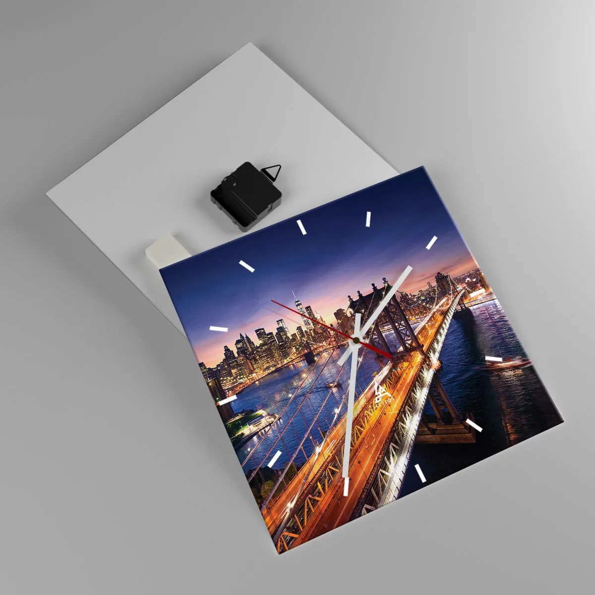 Ceas de perete - Ceas pe sticlă - Pe un pod luminos către inima orașului - 30x30 cm