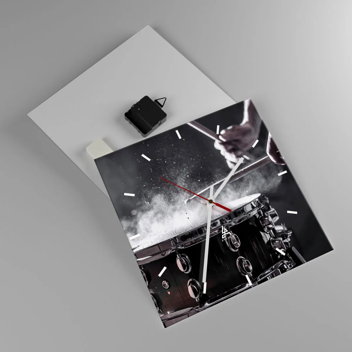 Reloj de pared - Reloj de vidrio - Golpear el tambor con baquetas con efecto de polvo - 30x30cm - El pulso de la música - Decoración de pared moderna para salón y dormitorio ARTTOR