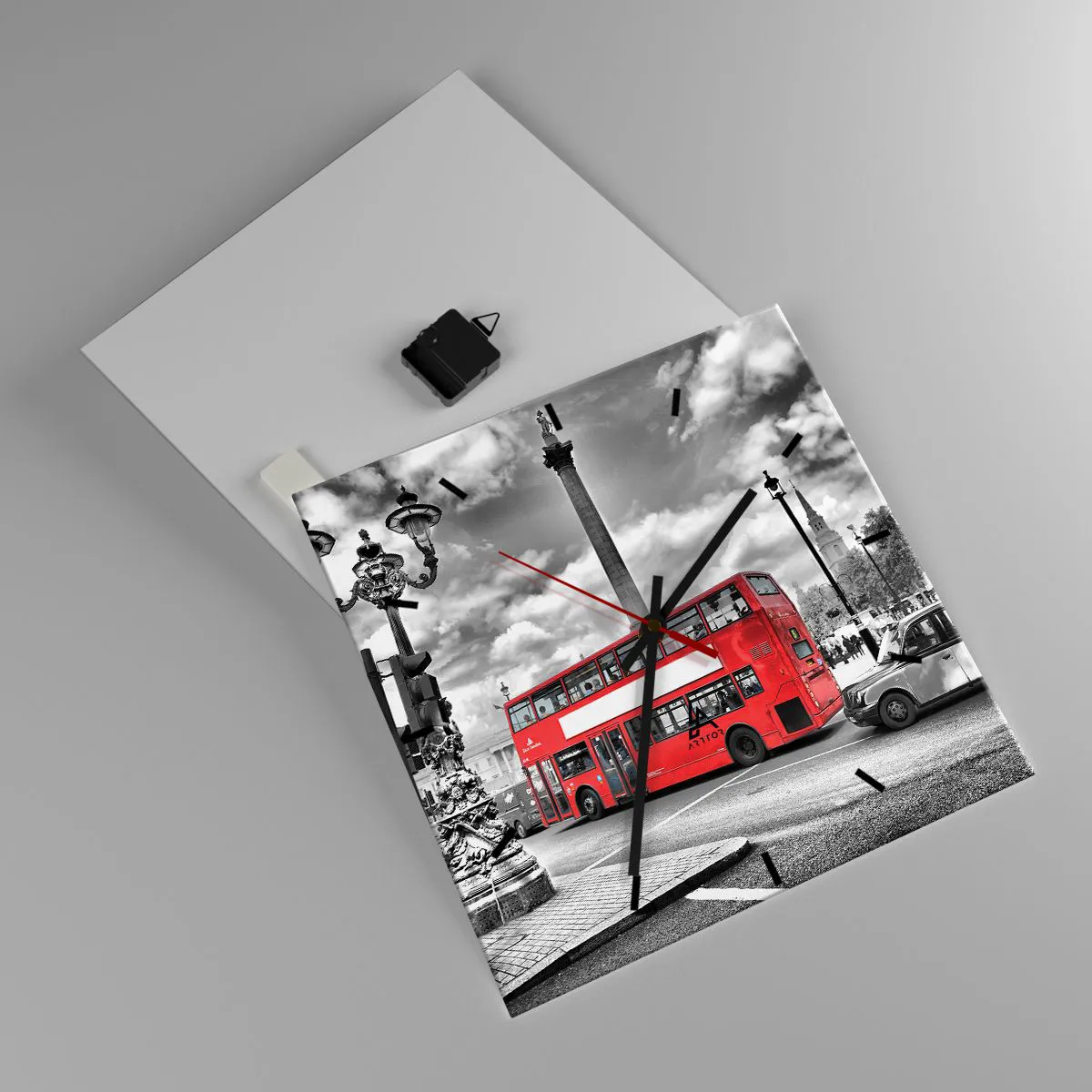 Wanduhr - Glasuhr - Der wahre Blutkreislauf der Stadt - 40x40 cm