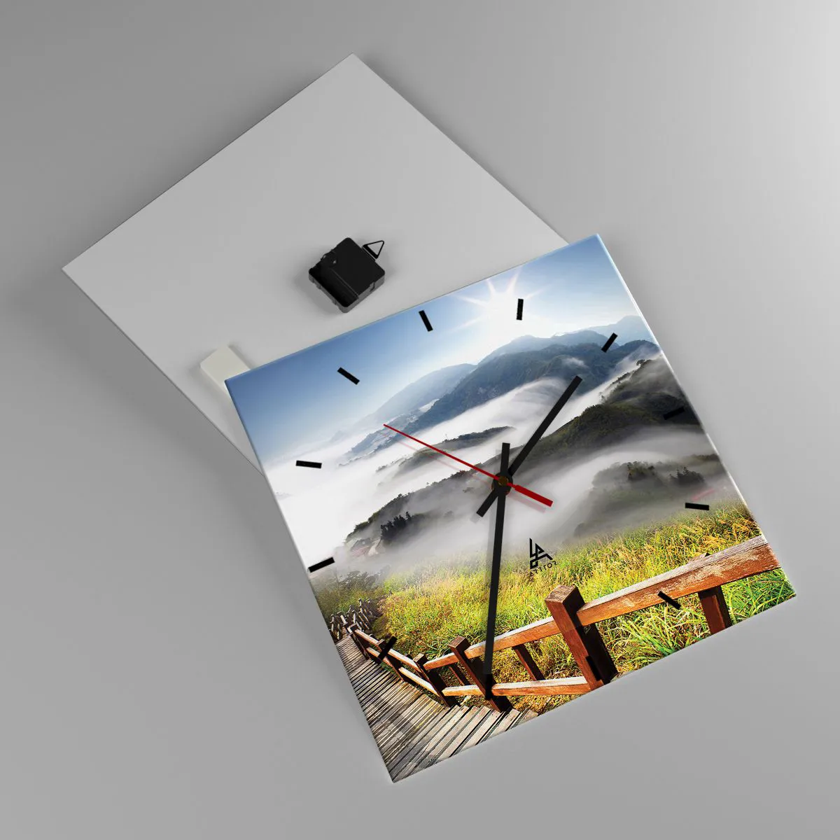 Wanduhr - Glasuhr - Gewebt aus Lichtschein und Nebel - 40x40 cm