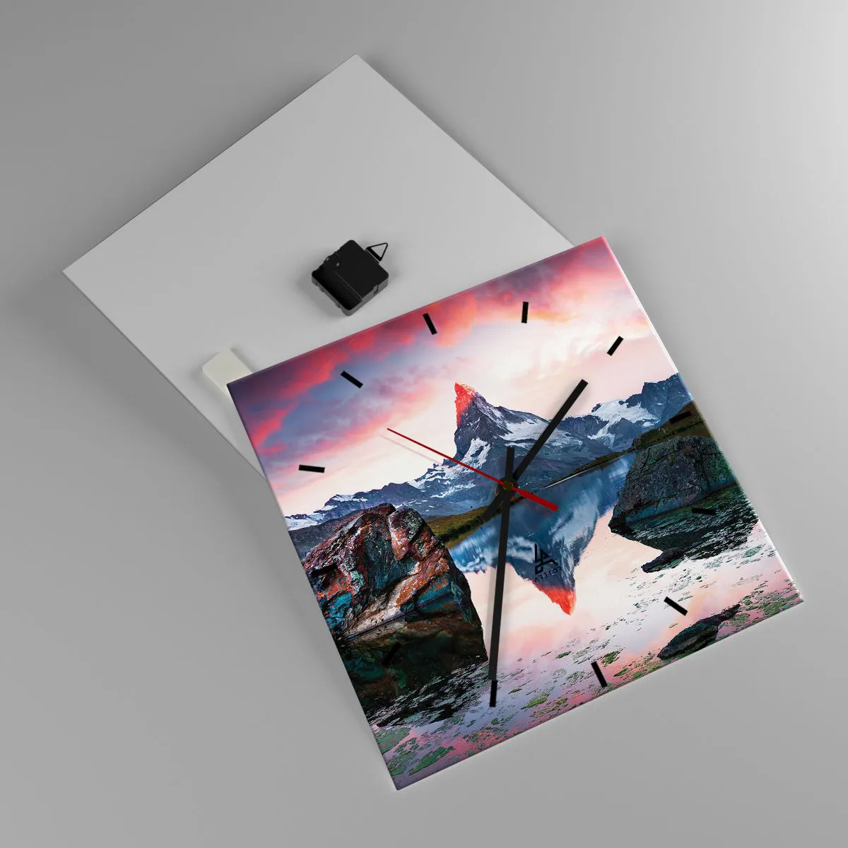 Ceas de perete - Ceas pe sticlă - Inima munților este fierbinte - 40x40 cm