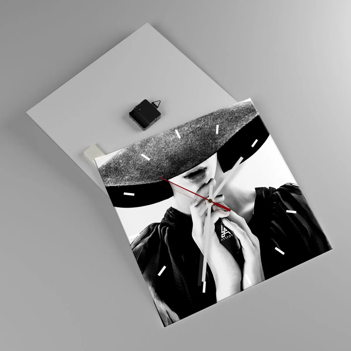 Relógio de parede - Relógio em vidro - Beleza escondida - 40x40 cm