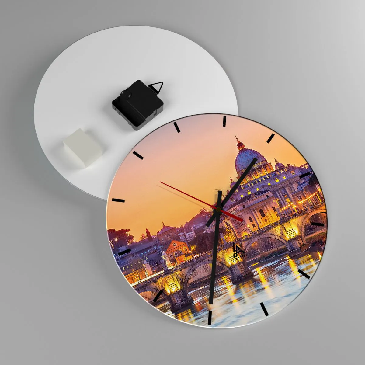 Reloj de pared - Reloj de vidrio - Panorama de Roma con la Basílica de San Pedro al atardecer - 30x30cm - Crepúsculo sobre la Ciudad Eterna - Decoración de pared moderna para salón, cocina y dormitorio ARTTOR