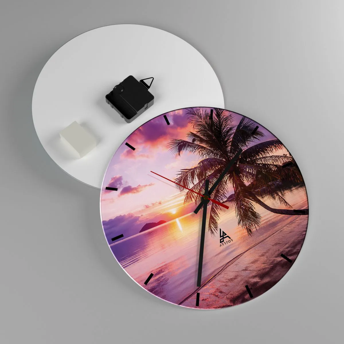 Ceas de perete - Ceas pe sticlă - Palmier pe malul mării la apus - 30x30cm - Euforie până la orizont - Decorațiune modernă pentru perete pentru living, bucătărie și dormitor ARTTOR
