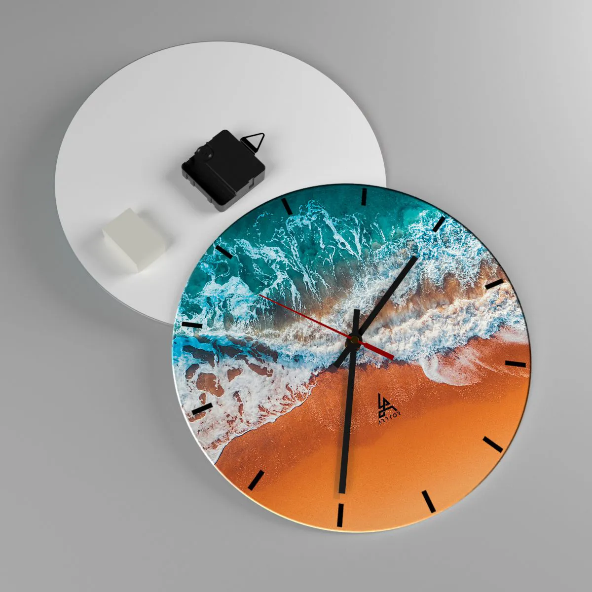 Vægur, Uret - Orientalsk scene med en båd og kirsebærblomster i akvarelstil - 30x30cm - Altid i tandem - Moderne vægdekoration til stue, køkken og soveværelse ARTTOR