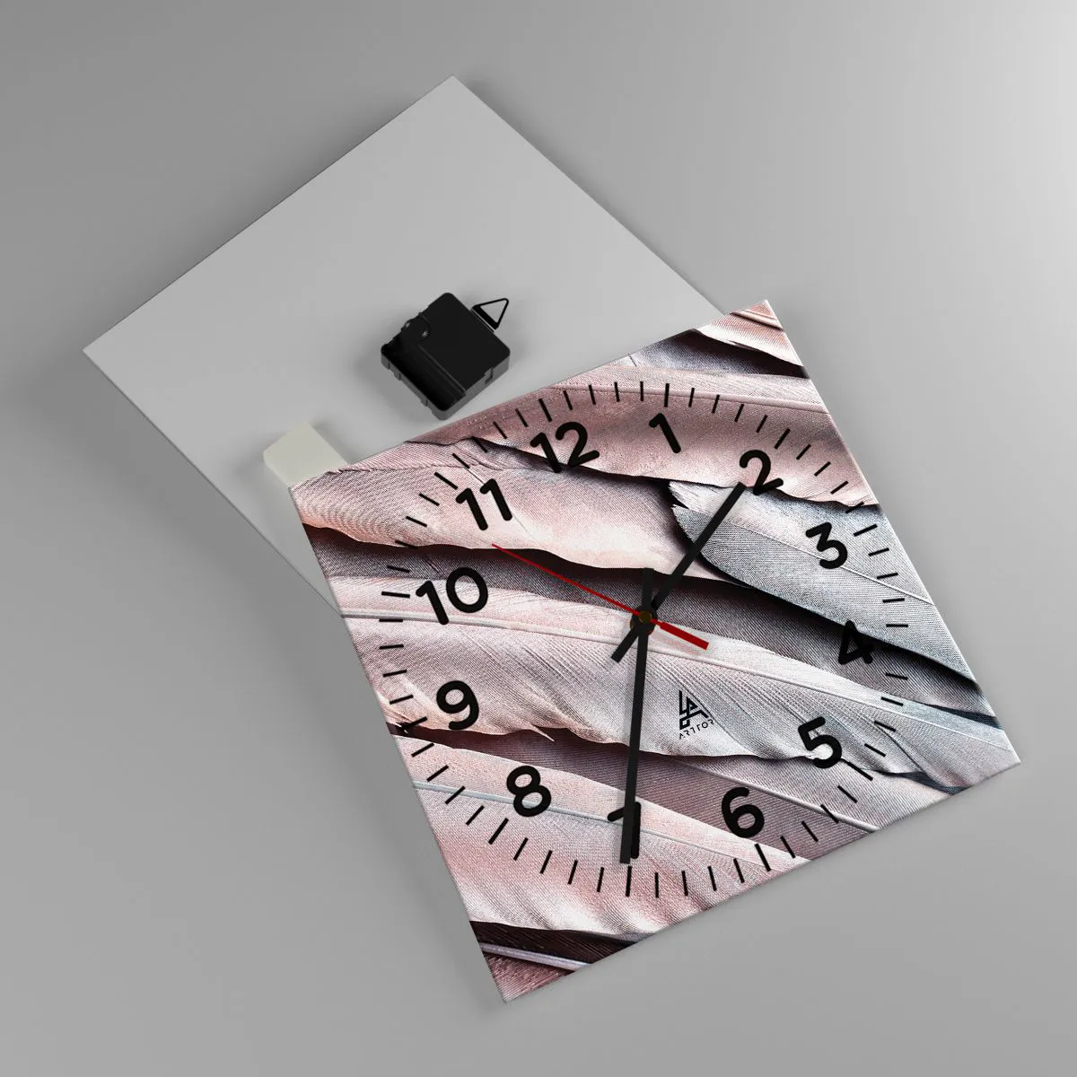 Zegar ścienny - W różowej srebrzystości - 30x30 cm