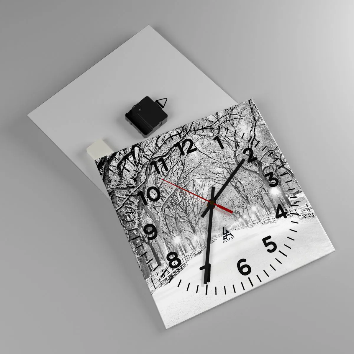 Relógio de parede - Relógio em vidro - Quatro estações - inverno - 30x30 cm