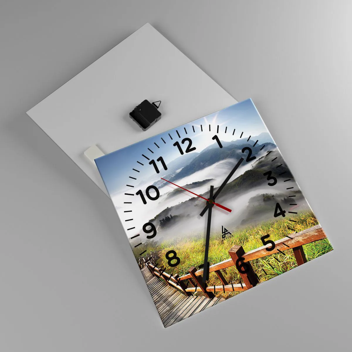 Wanduhr - Glasuhr - Gewebt aus Lichtschein und Nebel - 40x40 cm