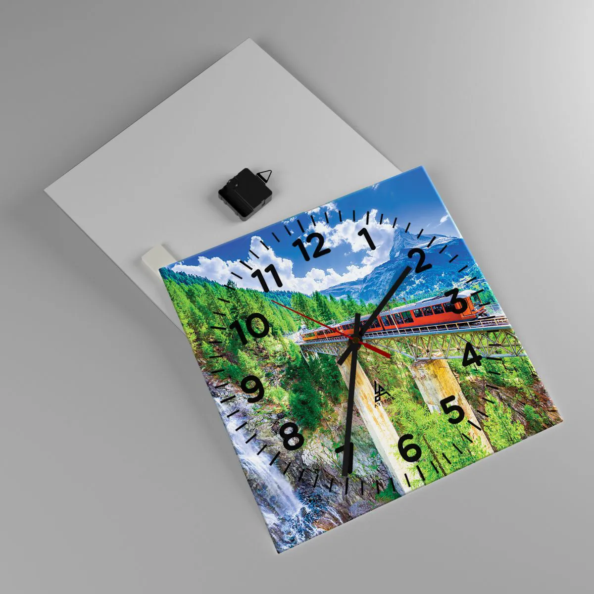 Wanduhr - Glasuhr - Jetzt sind Alpen dran - 40x40 cm