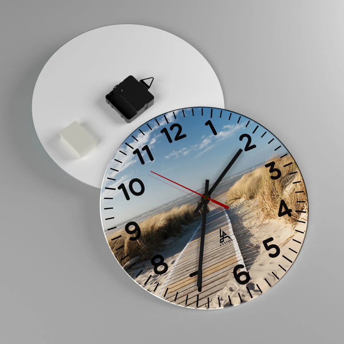 Zegar ścienny - Za wydmą, w szumie traw - 30x30 cm