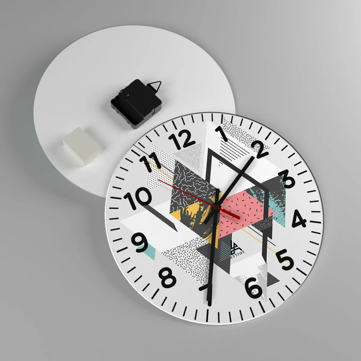 Relógio de parede - Relógio em vidro - Variações do triângulo e losango - 30x30 cm