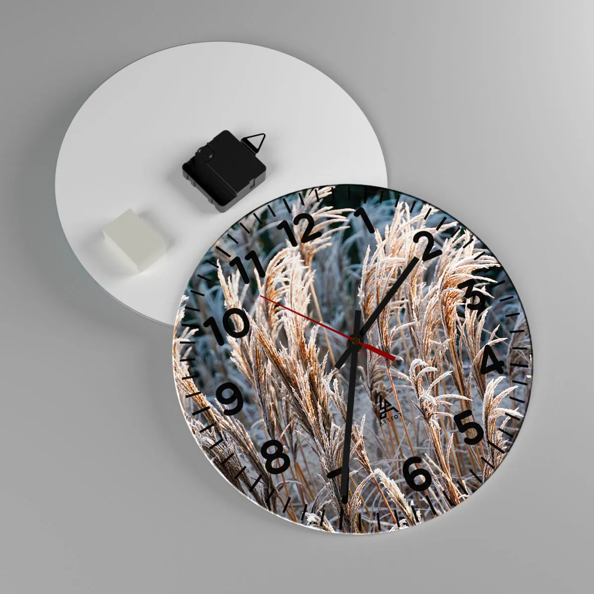 Wall clock - Clock on glass - Decorated with Frost - 30x30 cm
