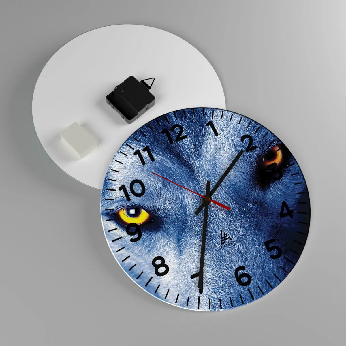 Väggklocka - Klocka på glas - Hypnotiserade titt - 30x30 cm