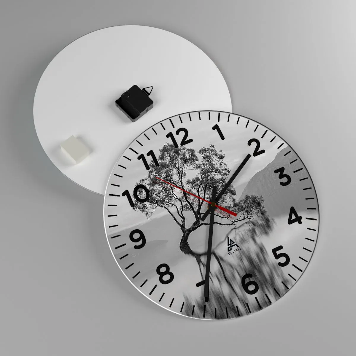 Zegar ścienny - Jest taki kraj - 40x40 cm