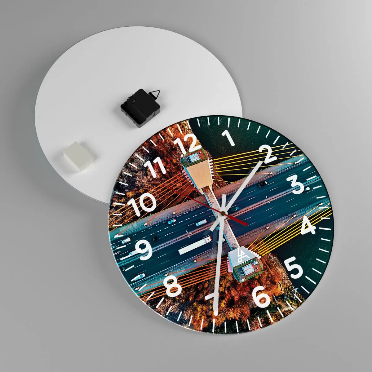 Wanduhr - Glasuhr - Jenseits der Gewässer, jenseits der Wälder - 40x40 cm