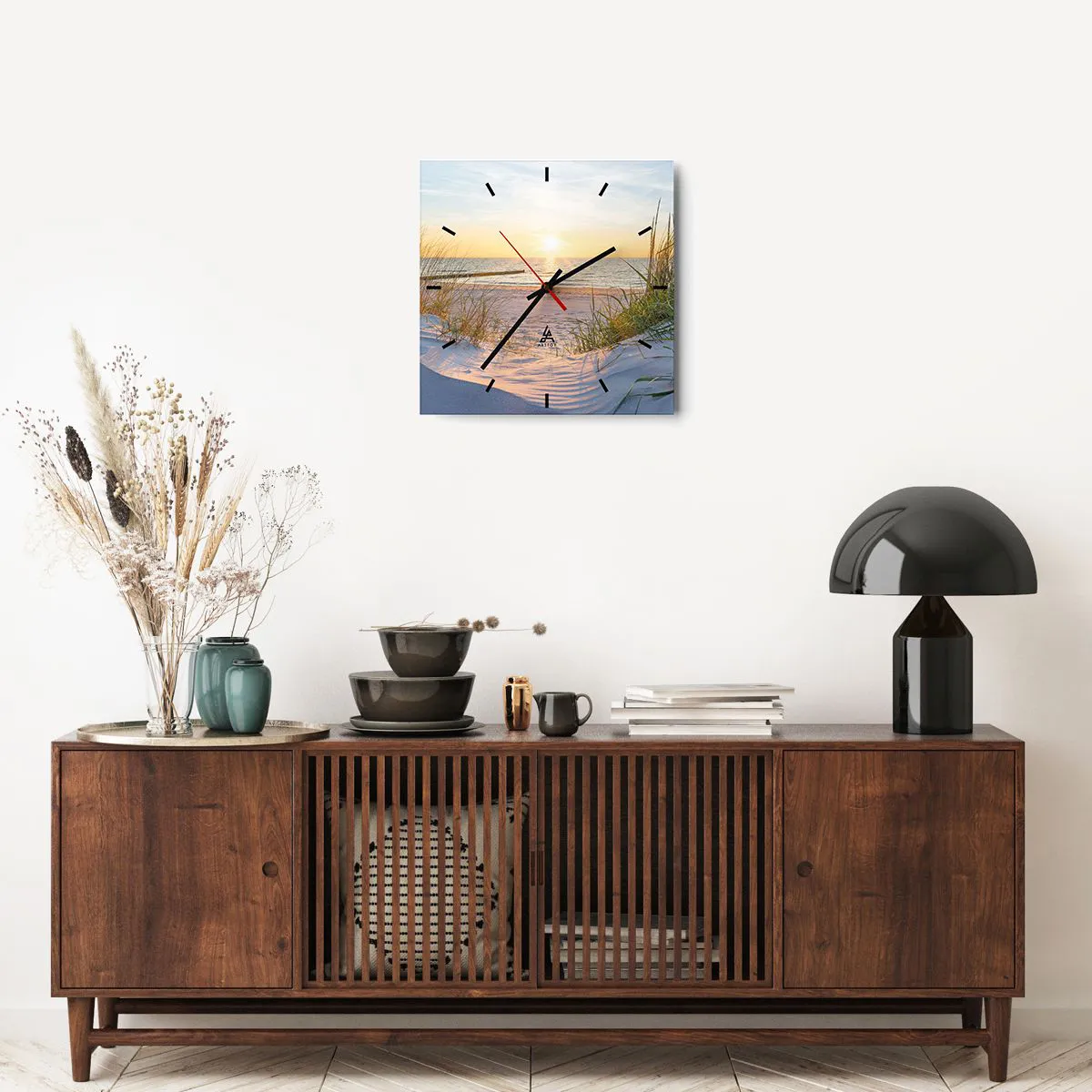 Ceas de perete - Ceas pe sticlă - Zumzet de mare, o plajă sălbatică printre ierburi... - 40x40 cm