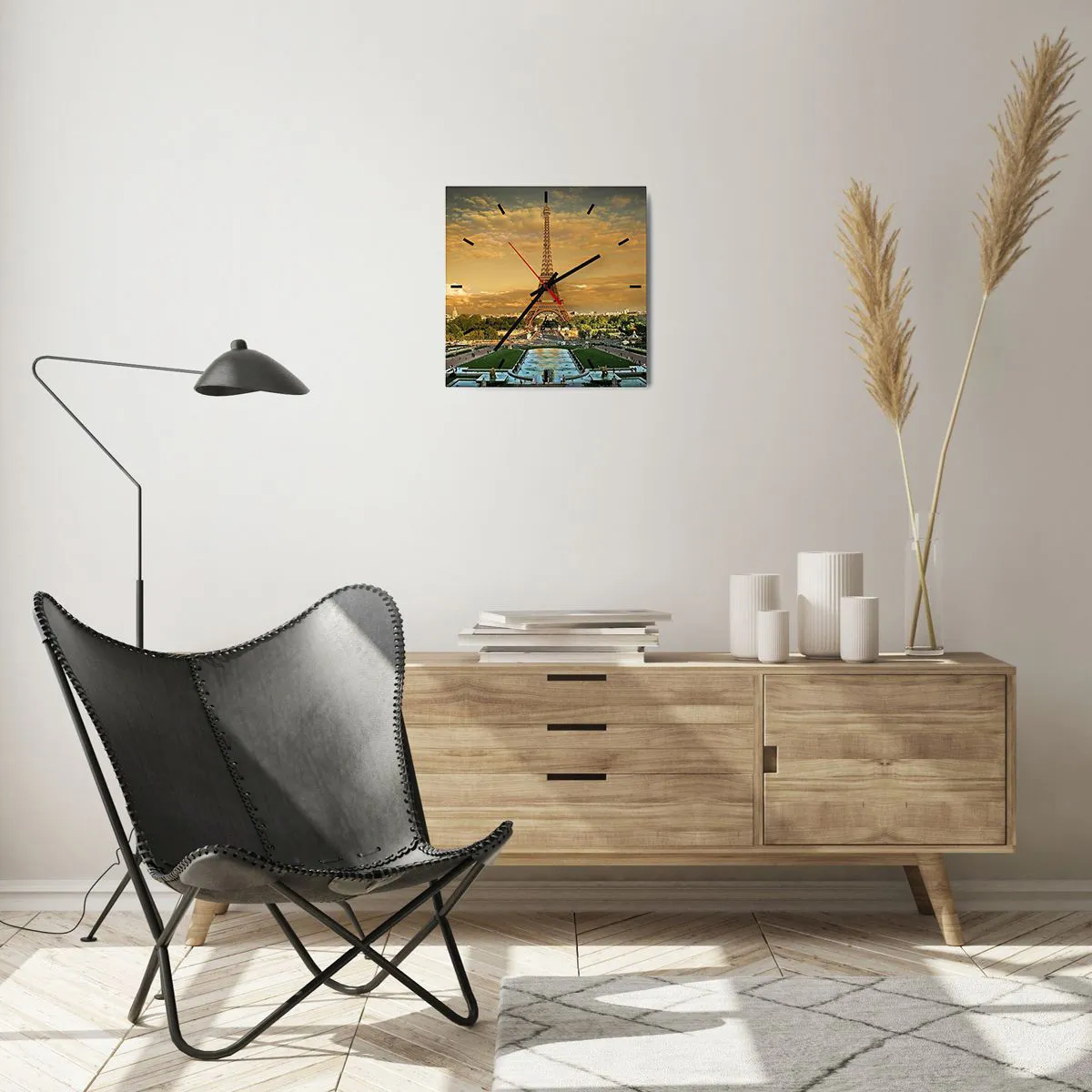 Reloj de pared - Reloj de vidrio - La Torre Eiffel en París al atardecer - 30x30cm - Reina de París - Decoración de pared moderna para salón y dormitorio ARTTOR