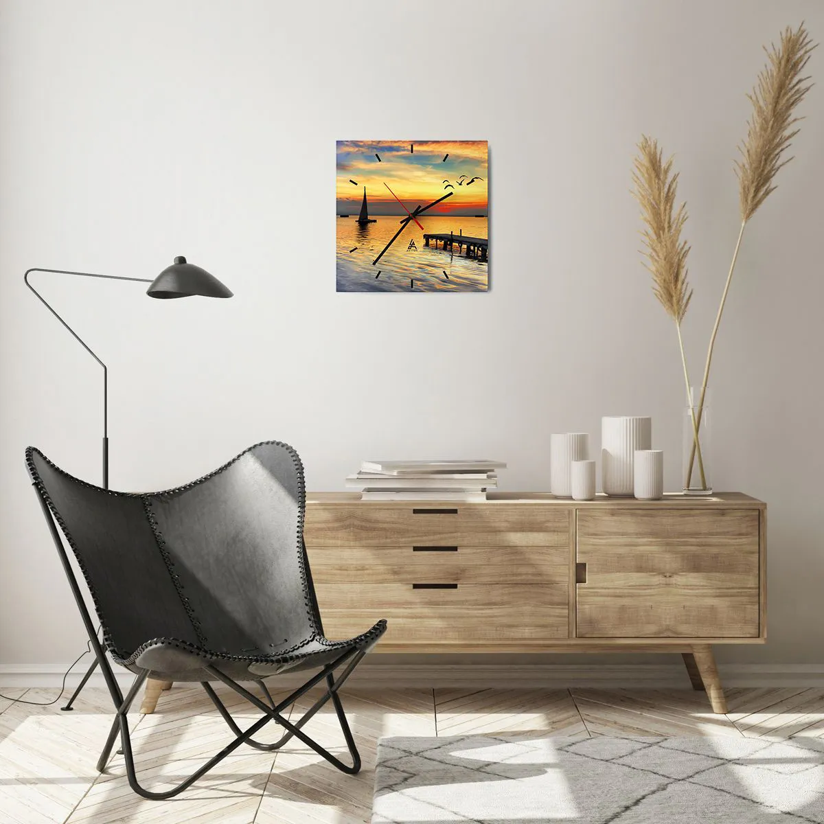 Reloj de pared - Reloj de vidrio - Puesta de sol con un velero y un muelle en un lago tranquilo - 30x30cm - Regresos nocturnos - Decoración de pared moderna para salón y dormitorio ARTTOR