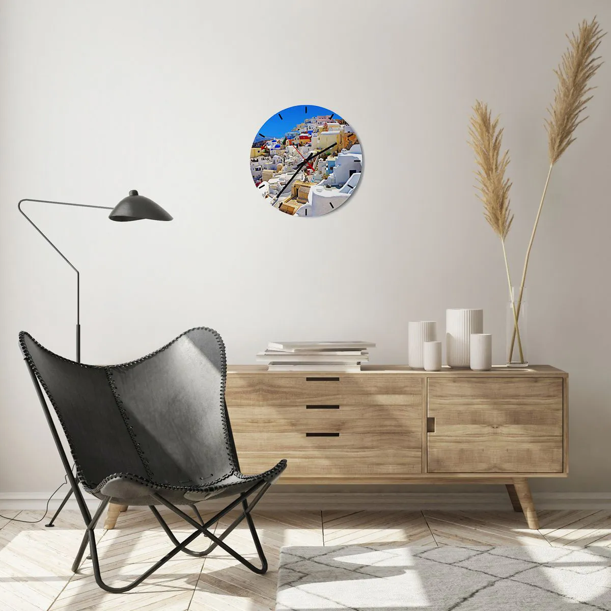 Ceas de perete - Ceas pe sticlă - Case albe cu cupole albastre pe fundalul cerului albastru - 30x30cm - Visând la o vară grecească - Decorațiune modernă pentru perete pentru living, bucătărie și dormitor ARTTOR