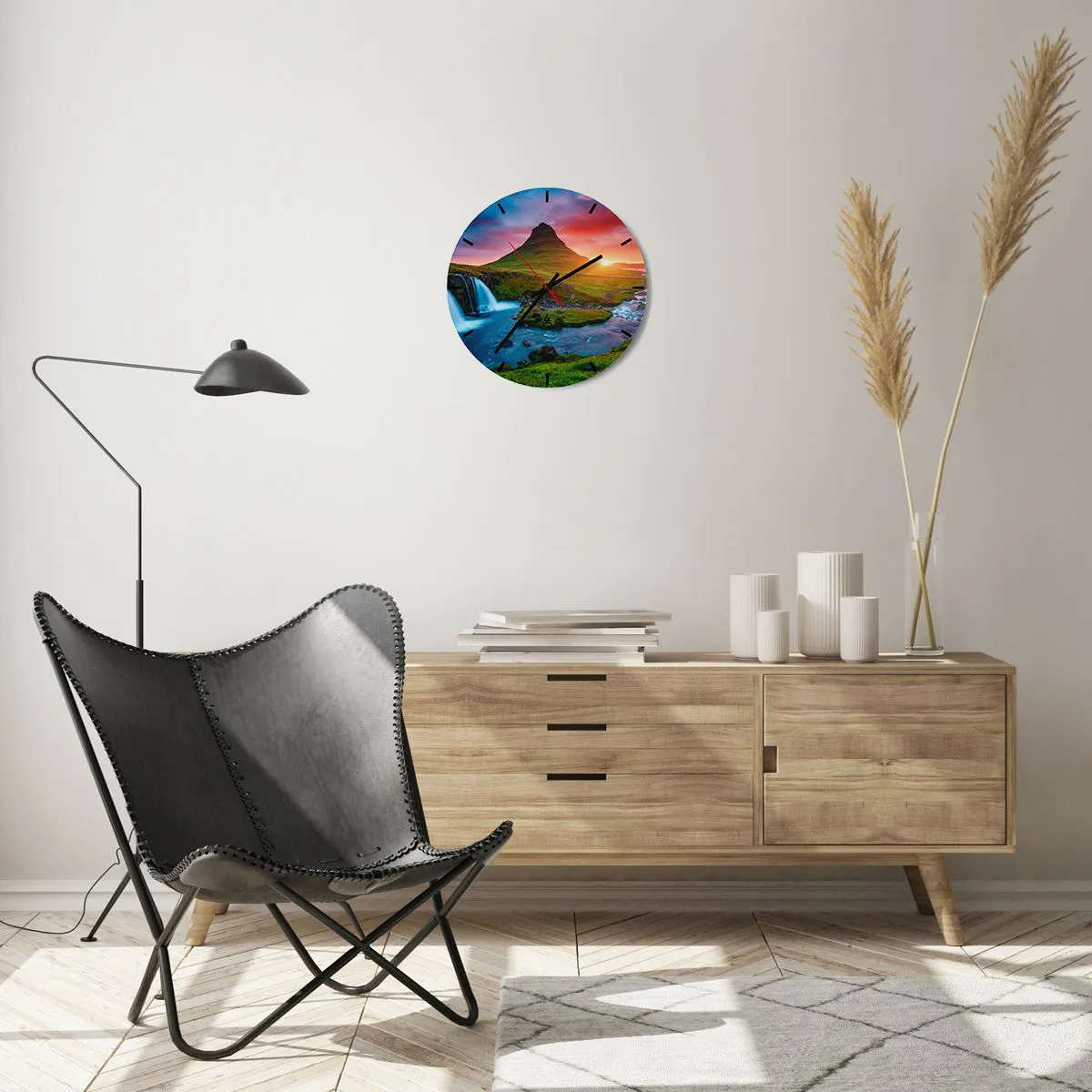 Ceas de perete - Ceas pe sticlă - Cascadă și munte în lumina soarelui care apune - 30x30cm - Islanda - foc și apă - Decorațiune modernă pentru perete pentru living, bucătărie și dormitor ARTTOR