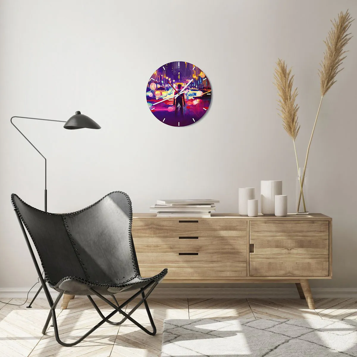 Ceas de perete - Ceas pe sticlă - O figură pe fundalul unui oraș colorat noaptea - 30x30cm - Scufundat în lumină - Decorațiune modernă pentru perete pentru living, bucătărie și dormitor ARTTOR