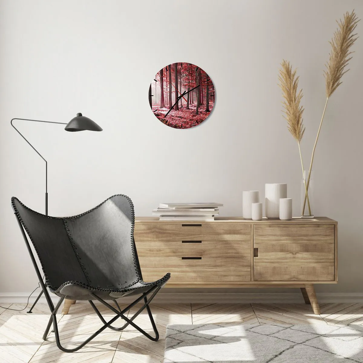 Nástěnné hodiny - Malebný les v červených odstínech v ranním světle - 30x30cm - Červená je stejně krásná - Moderní nástěnná dekorace do obývacího pokoje, kuchyně a ložnice ARTTOR