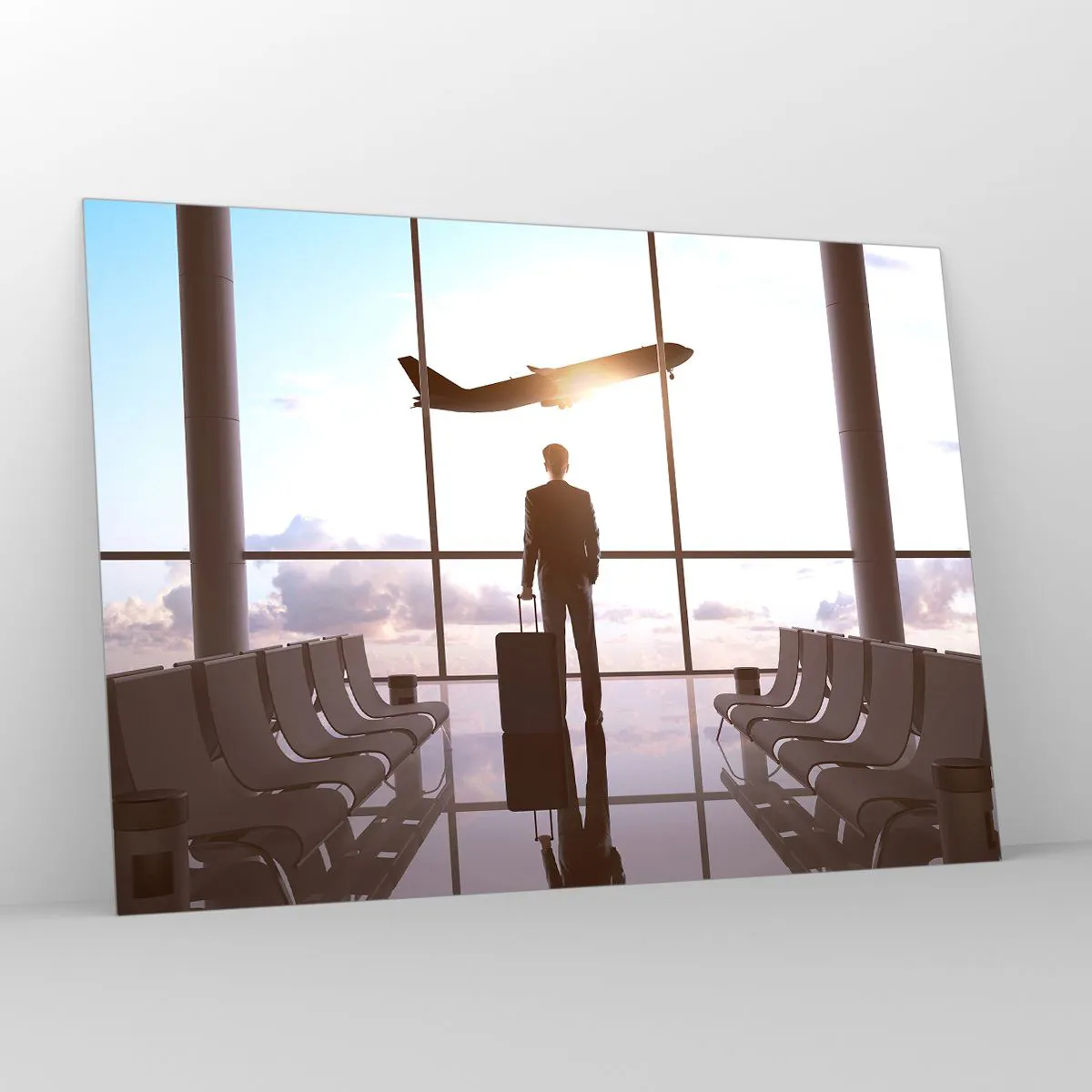 Glasbild - Bild auf glas - Ein Mann mit einem Koffer am Flughafen beobachtet ein startendes Flugzeug. - 100x70cm - Du hast Zeit, lass dir Zeit - Moderne Wanddekoration für Wohnzimmer und Schlafzimmer ARTTOR