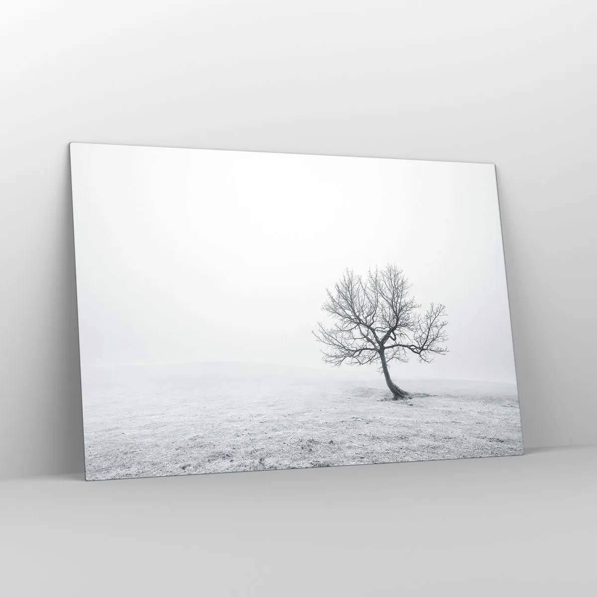 Impression sur verre - Image sur verre - Un arbre solitaire contre le brouillard dans une composition monochrome - 120x80cm - Contre le néant - Décoration murale moderne pour le salon et la chambre ARTTOR