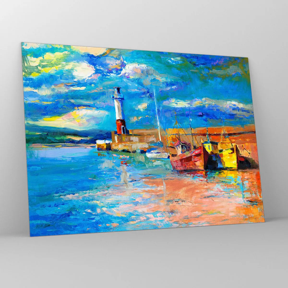 Tablou pe sticlă - Golful Rainbow cu un far și bărci colorate în port - 70x50cm - După-amiază în golful de curcubeu - Decorațiune modernă pentru perete pentru living și dormitor ARTTOR