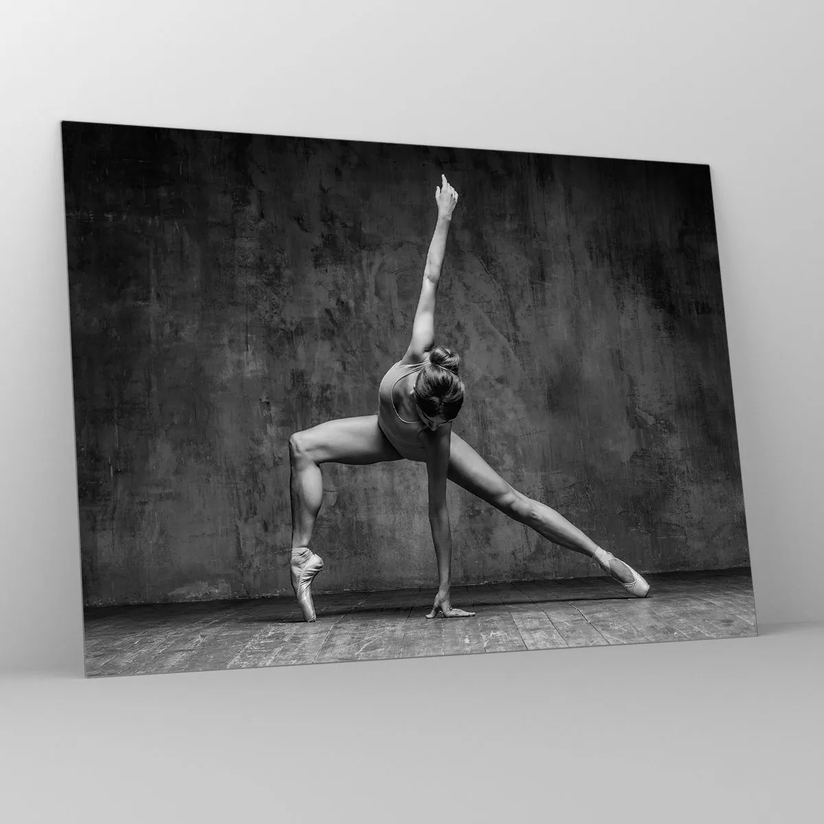 Billede på glas - En danser i en kunstnerisk positur - 70x50cm - Idealet om balance - Moderne vægdekoration til stue og soveværelse ARTTOR