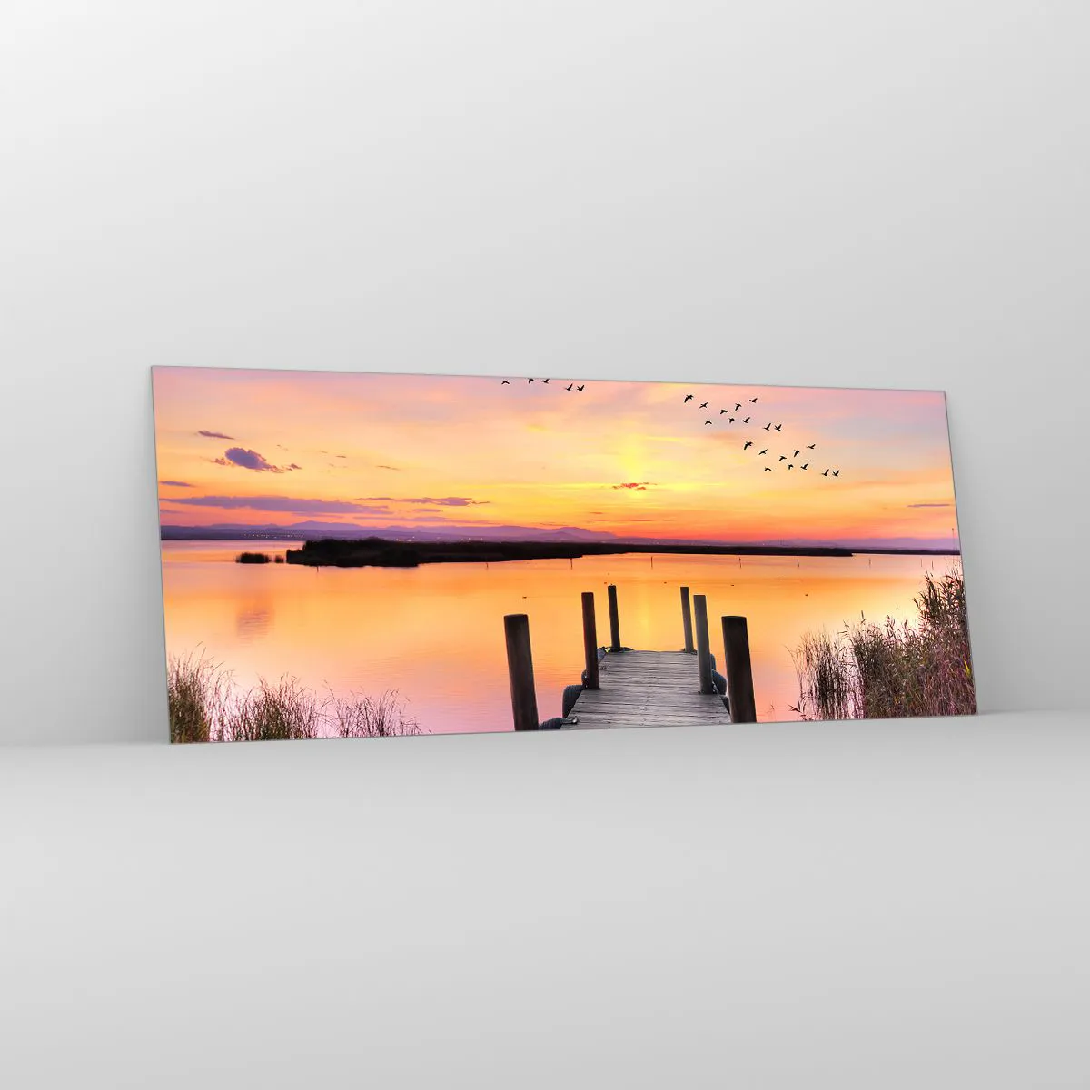 Obraz na skle - Fialové tiché svitanie - 100x40 cm