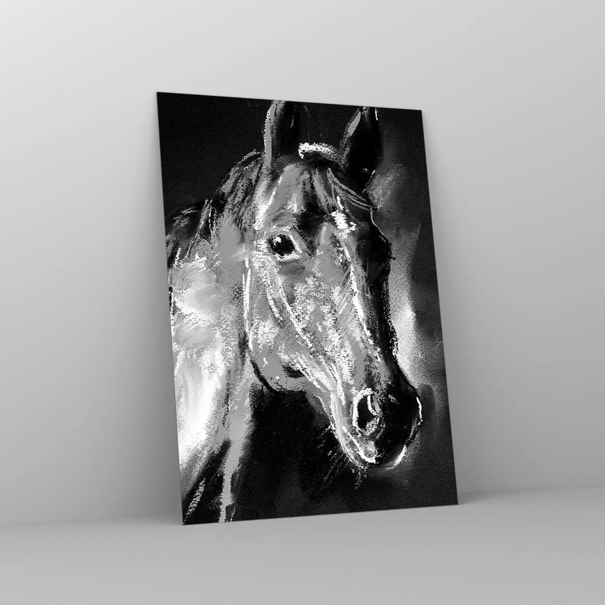 Glasbild - Bild auf glas - Porträt eines Pferdes in Schwarz-Weiß-Tönen auf dunklem Hintergrund - 50x70cm - Das Leuchten einer edlen Seele - Moderne Wanddekoration für Wohnzimmer und Schlafzimmer ARTTOR