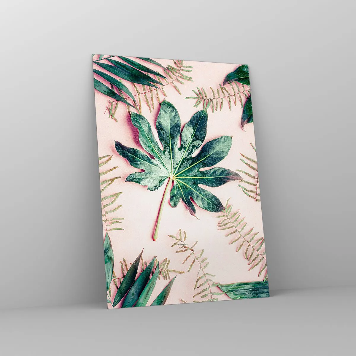 Billede på glas - En undersøgelse af grønt på en lyserød baggrund - 50x70 cm
