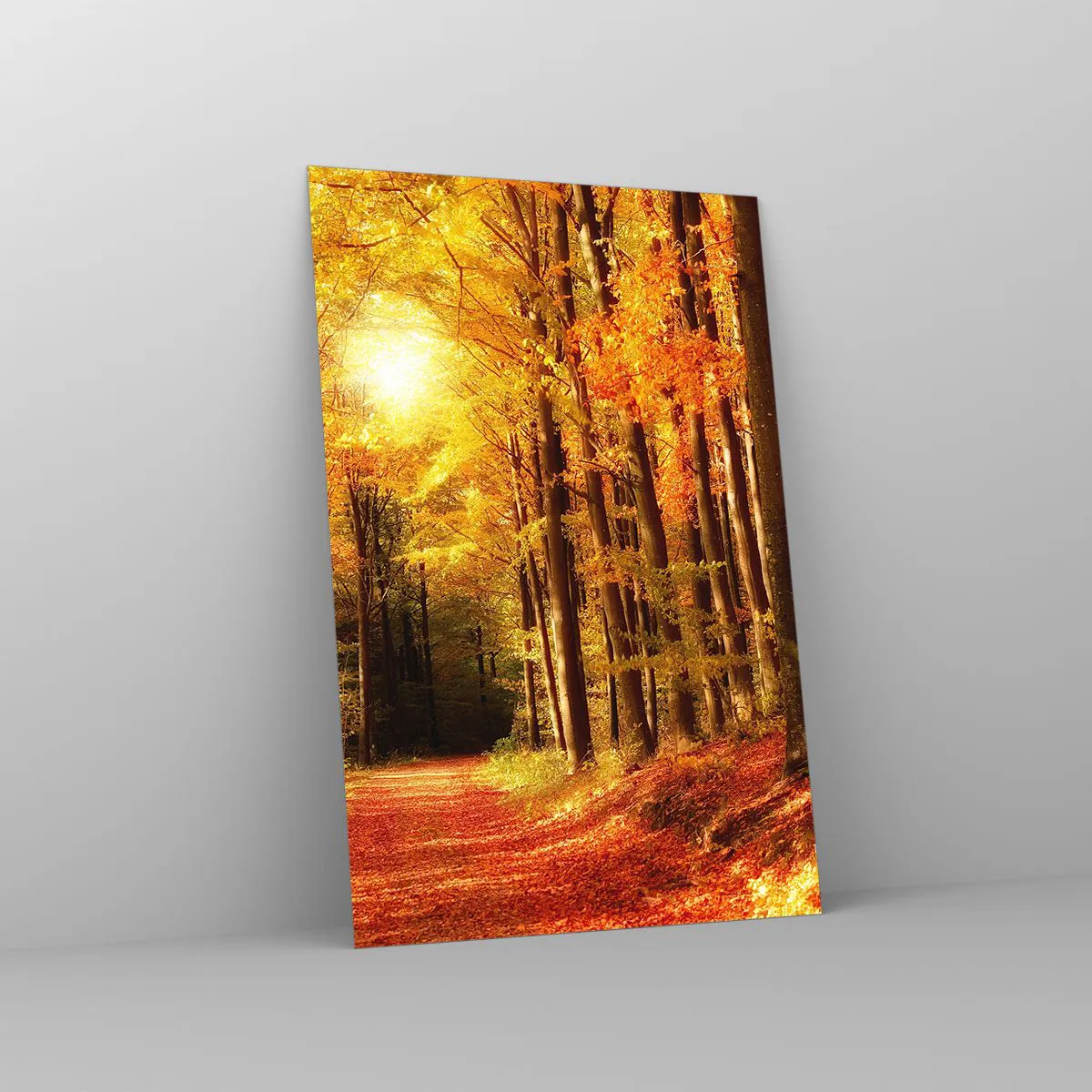 Glasbild - Bild auf glas - Herbstwald mit Sonnenstrahlen, die durch die Bäume scheinen - 80x120cm - Goldener Herbst auf einer Forststraße - Moderne Wanddekoration für Wohnzimmer und Schlafzimmer ARTTOR